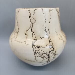 SIGNED Horsehair Pottery Vase Jar Ceramic Art Vase by S.S. 5.75in x 6in